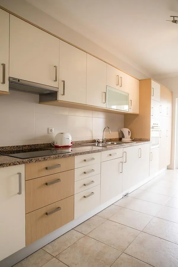 Apartment C02 - Luxury 3 Bed With Pool View Portugal