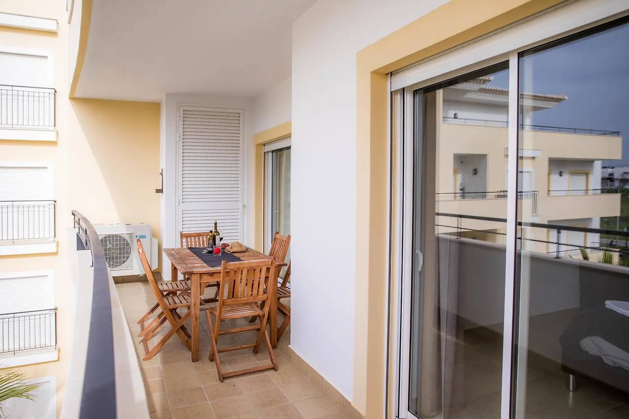 Apartamento C02 - Luxury 3 Bed With Pool View Lagos