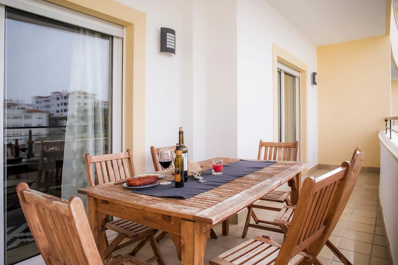Apartamento C02 - Luxury 3 Bed With Pool View Lagos