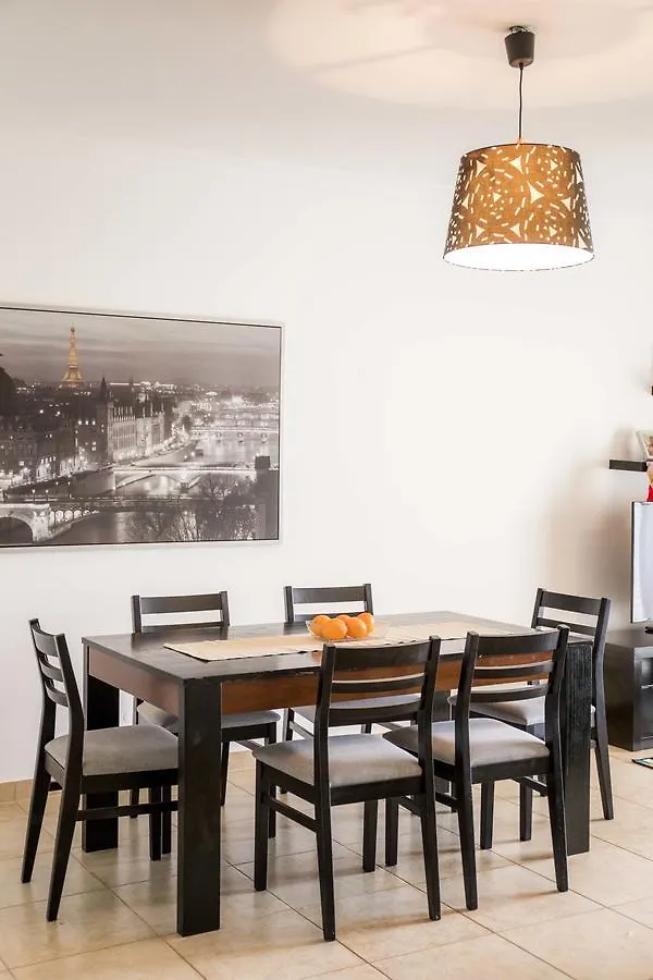 Apartment C02 - Luxury 3 Bed With Pool View Portugal