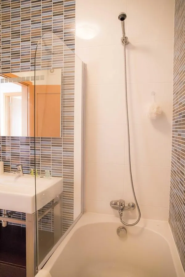 C02 - Luxury 3 Bed With Pool View Lejlighed Lagos 0*,